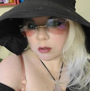 Meet your Posher, Mandi